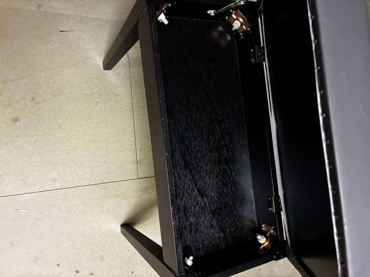 Roland Synthesizer uniek