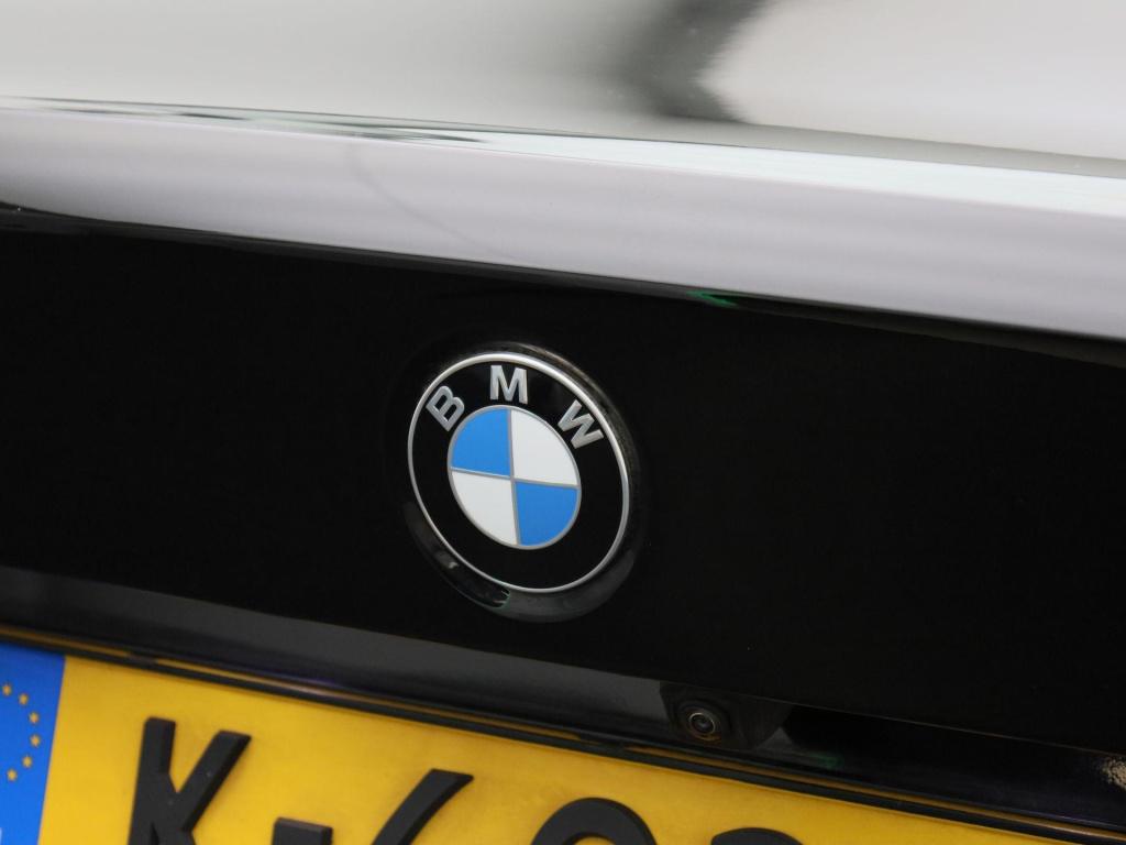 BMW 3-serie 330e edrive edition | automaat | lmv | leder | 360 camera | par