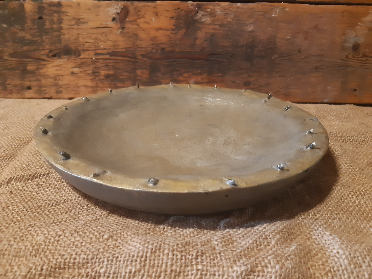 Betonnen schaal en waxine bakjes voor op terras of binnenshuis