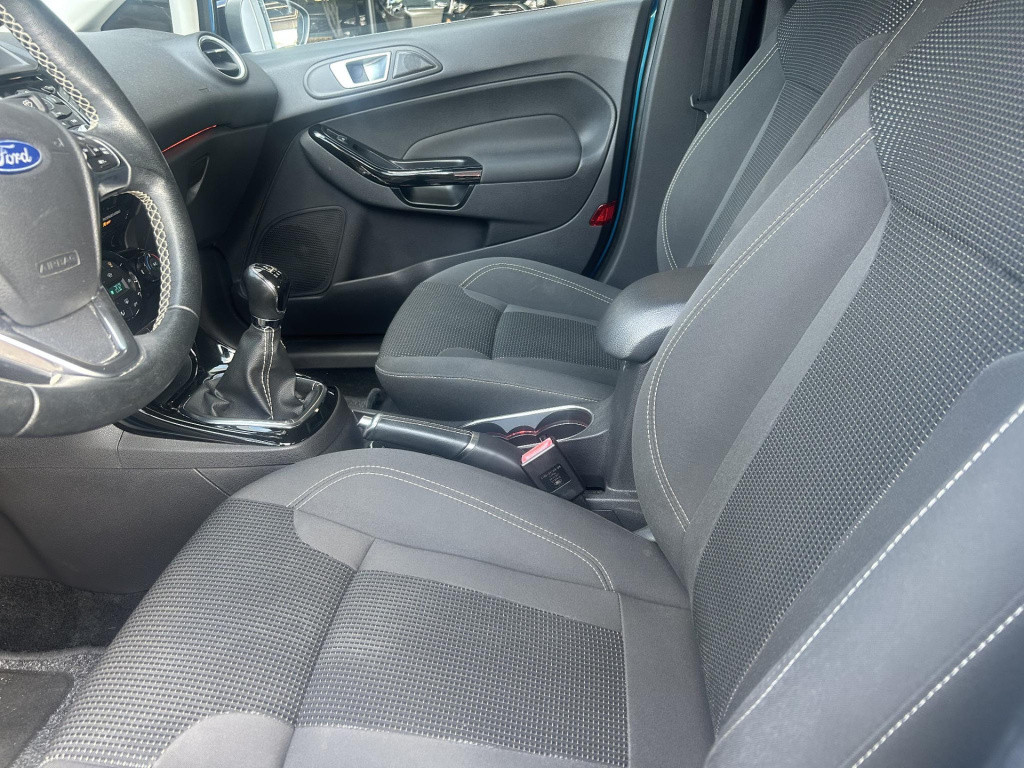 Ford Fiesta 1.0 ecoboost candy blue edition