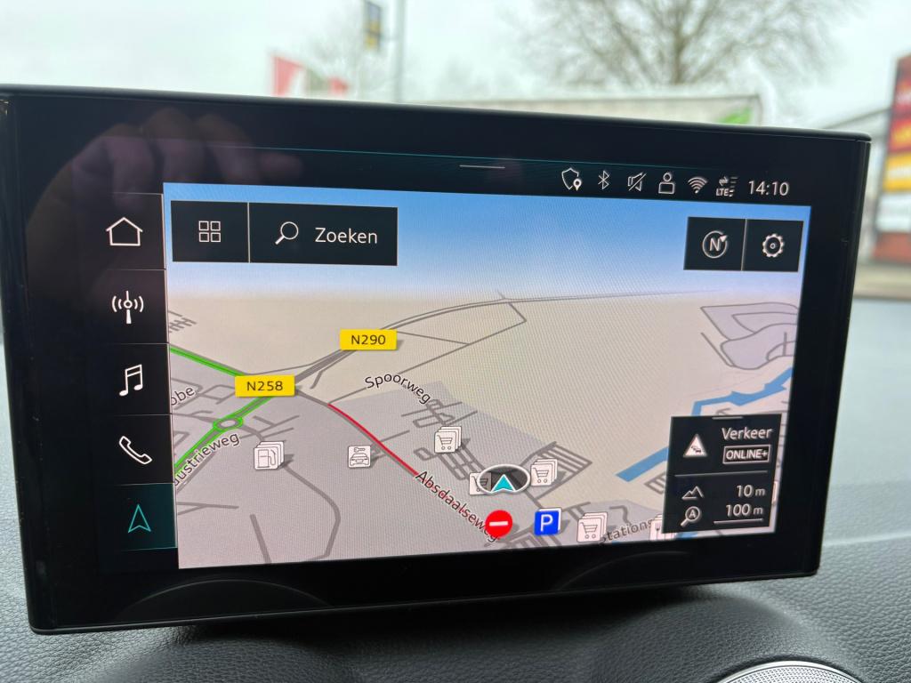 Audi Q2 35 tfsi s edition