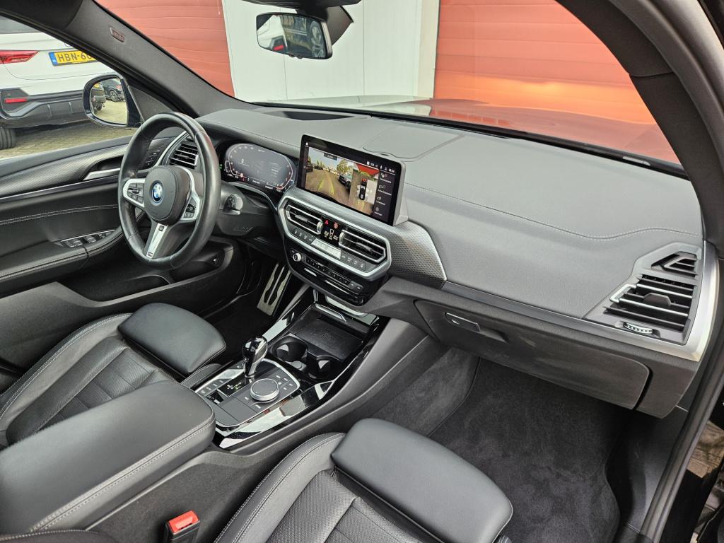 BMW X3 xdrive30e high executive m-sport | pano | acc | head-up | rijklaar i