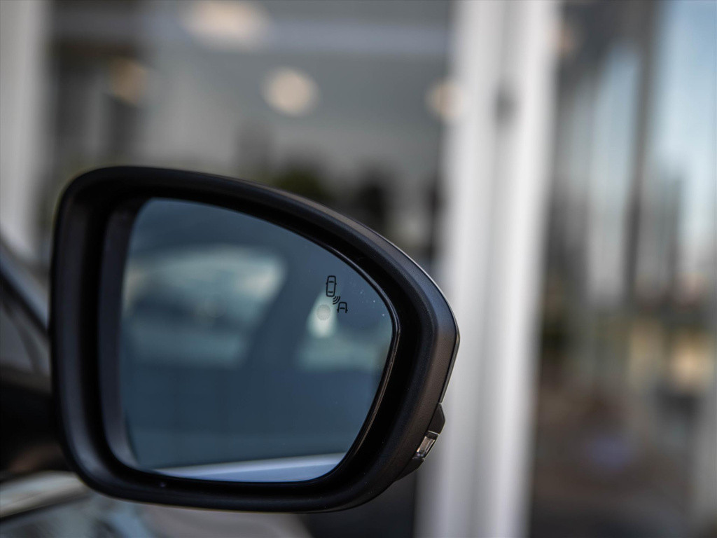 Renault Megane tce 130pk bose | navigatie | camera | park. sensoren | cruis