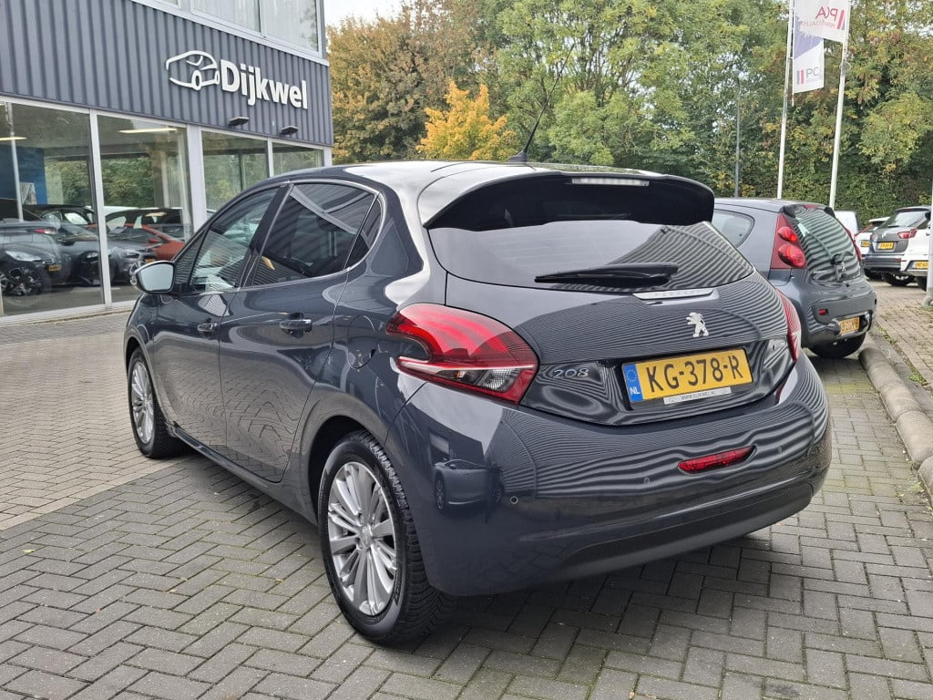 Peugeot 208 1.2 allure nav/clim/lmv/park