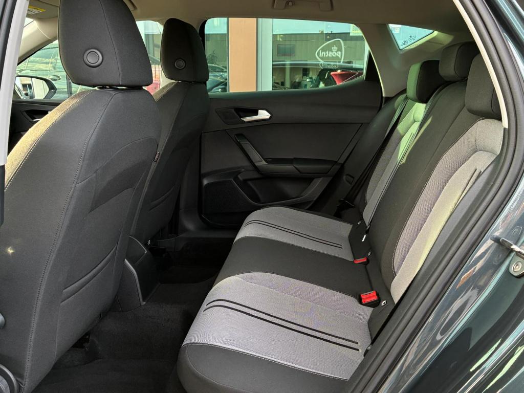 Seat Leon 1.5 tsi | acc | navi | stoel/stuurverwarming | apple carplay | na