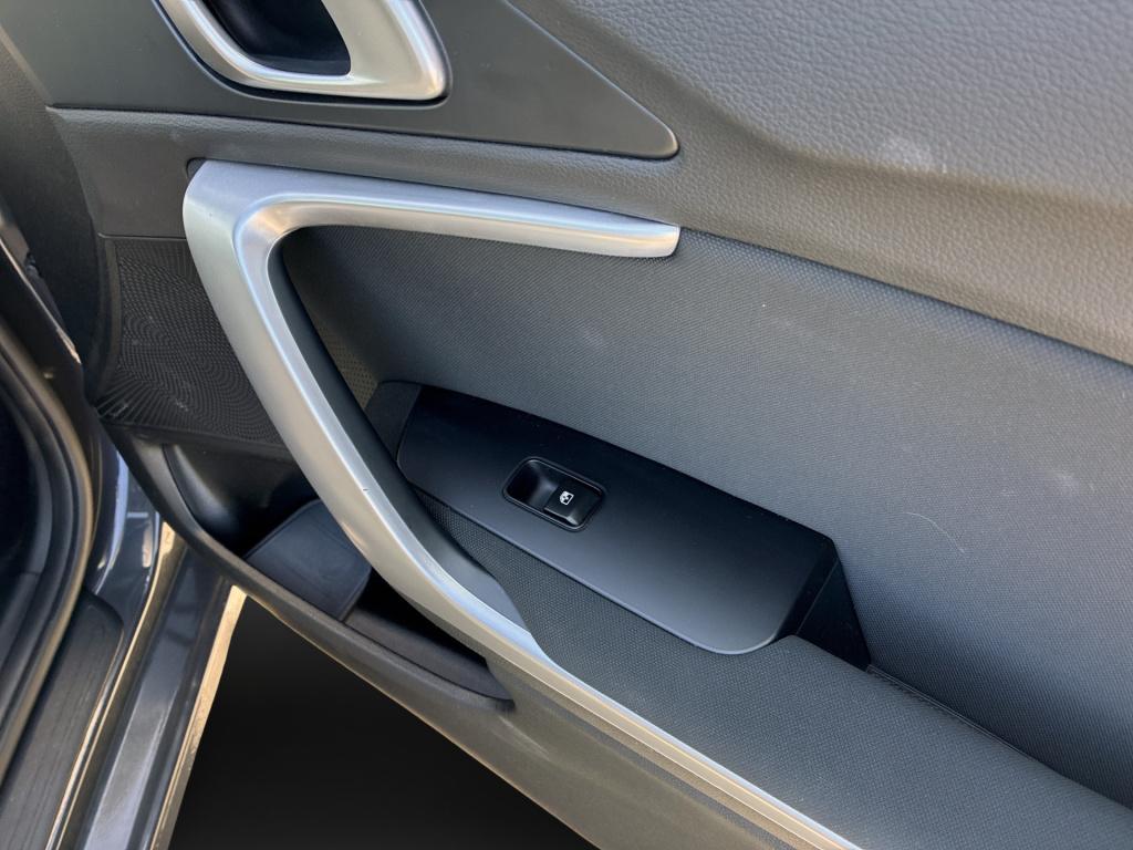 Kia Ceed Sportswagon 1.0 t-gdi dynamicline | navigatie | climate control | 