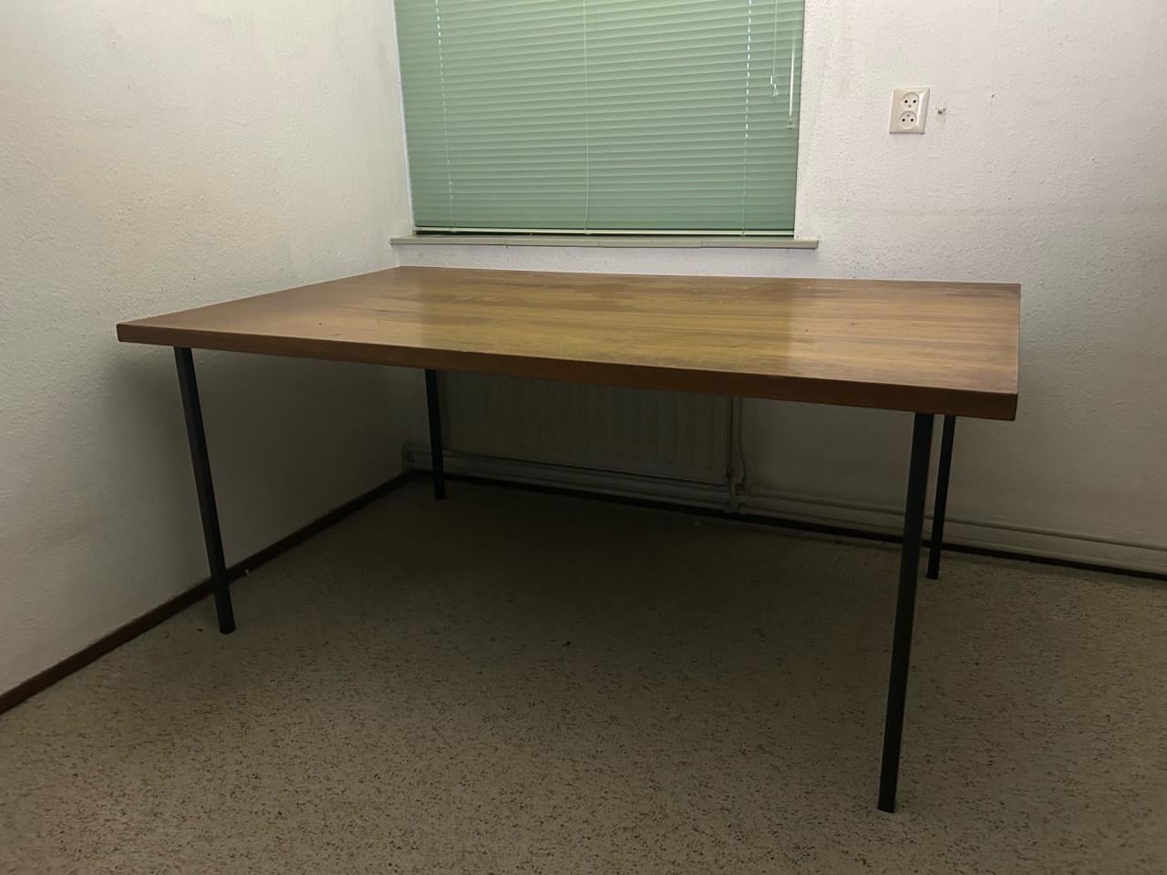Bureau gratis meenemen