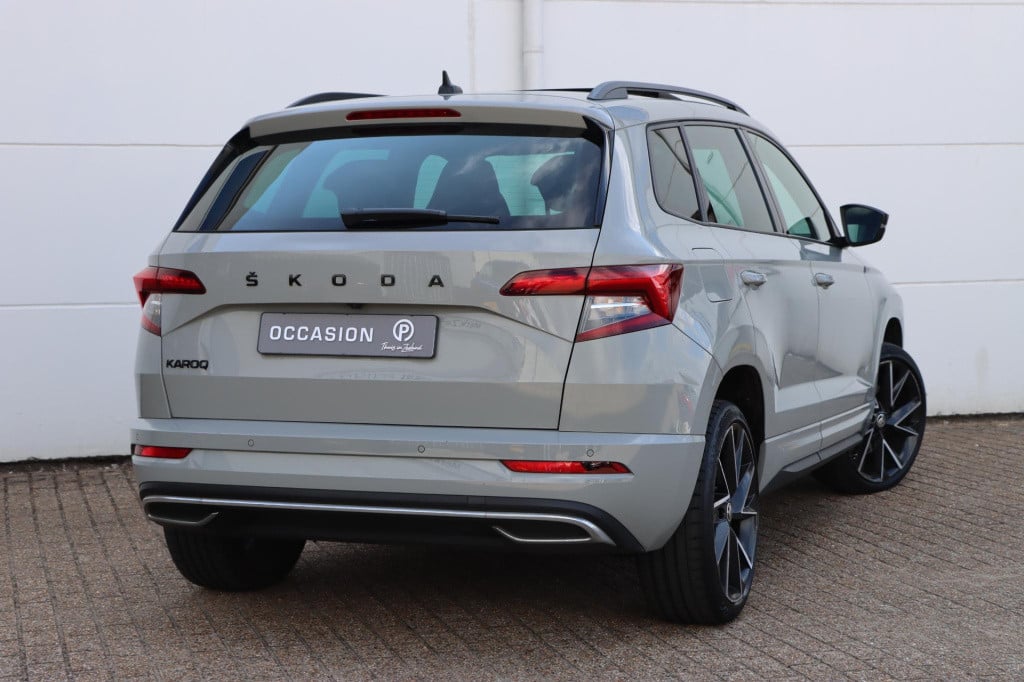 Skoda Karoq 1.5 tsi sportline business 150pk dsg7