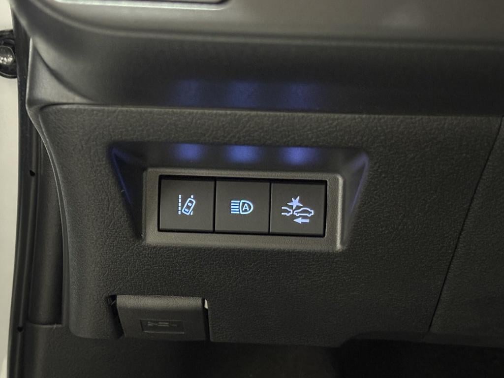 Toyota Yaris 1.5 hybrid active | lage km-stand |