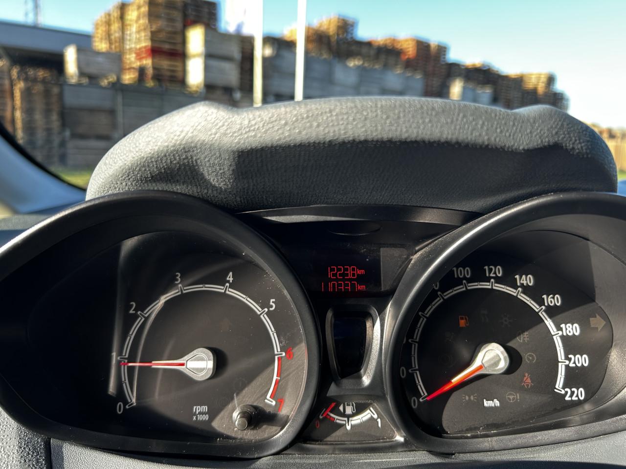 Ford Fiesta 1.25 Titanium/JAAR APK/AIRCO/