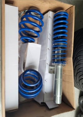 Te koop schroefset bmw e46