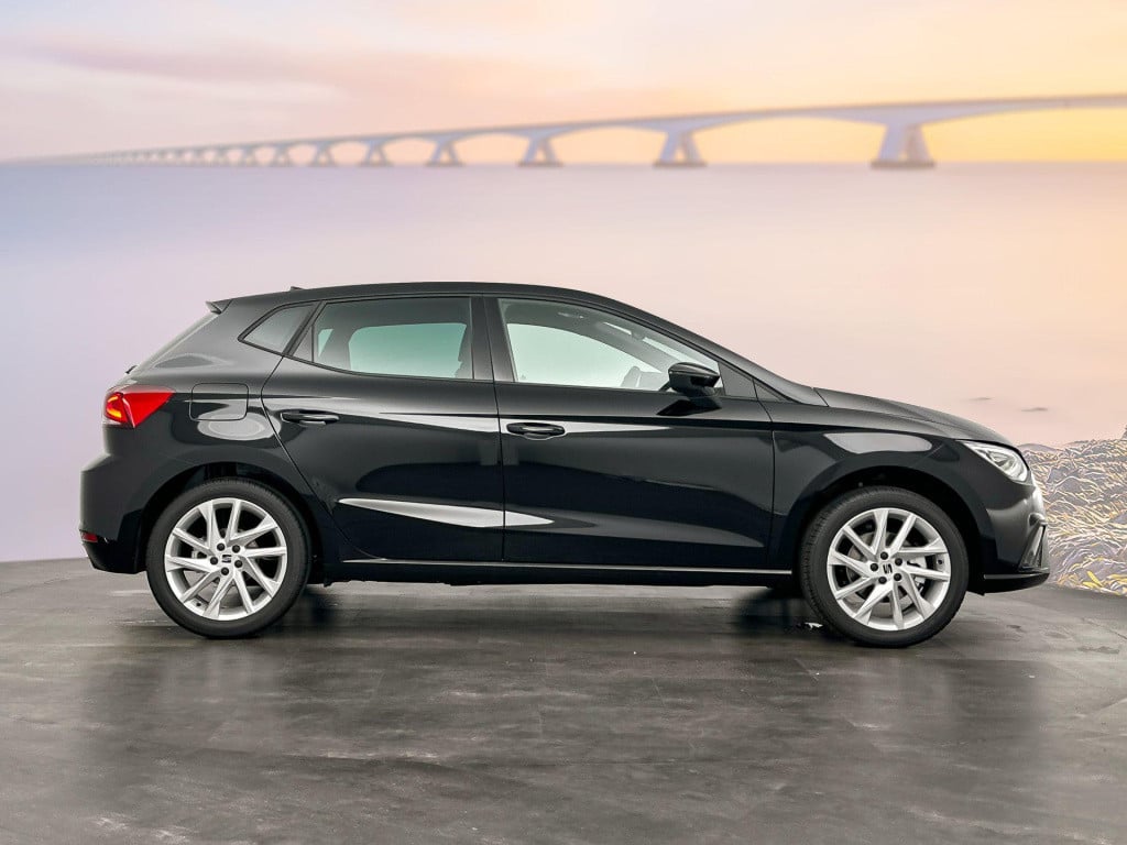 Seat Ibiza fr business connect 1.0 tsi 85kw / 115pk hatchback