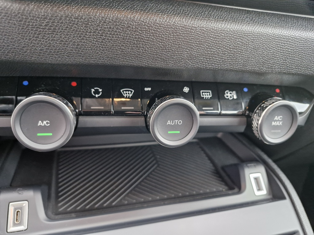 Citroen C4 1.2 puretech plus automaat pack techno pack ambiance