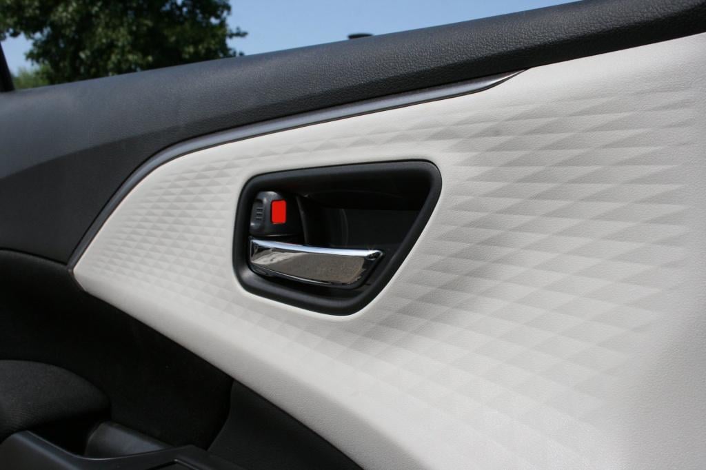Suzuki Swift 1.2 style smart hybrid
