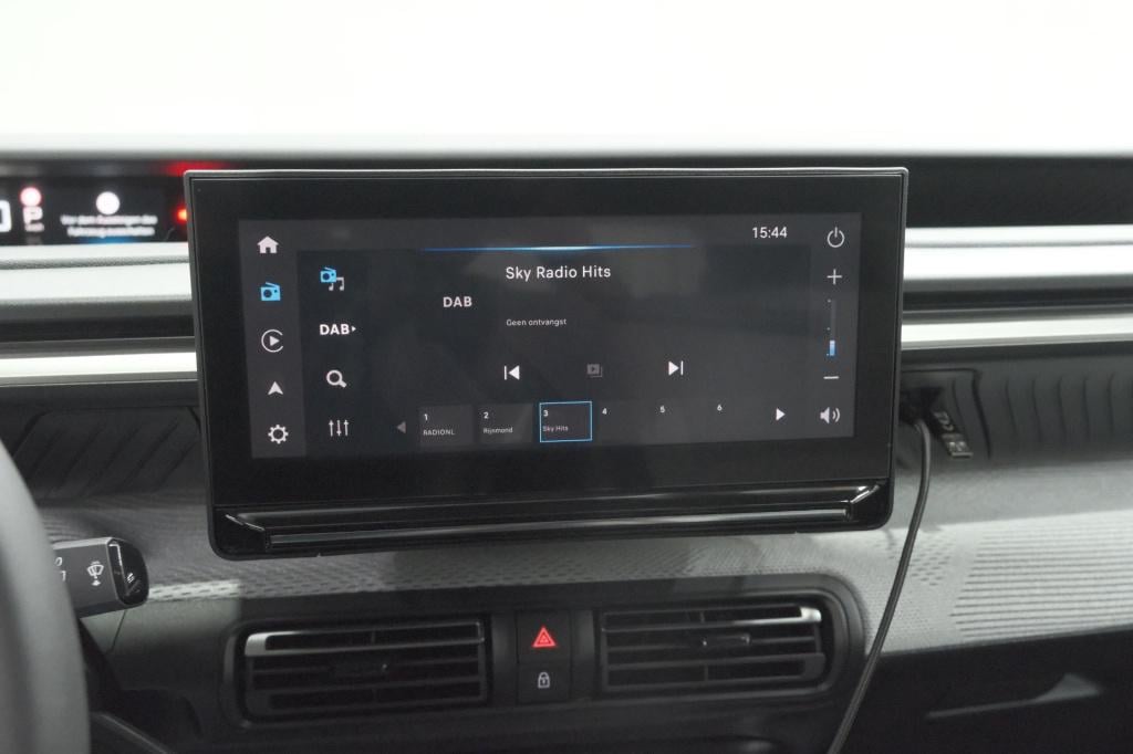 Citroen C3 hybrid 110 ë-dcs6 max | full option | camera | pack winter | all