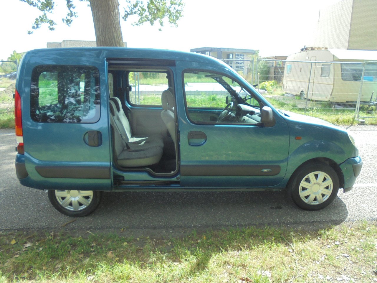 Kangoo 1.6-16V Privilege leuke auto 188.170 Km met N.A.P benzine uitvoering