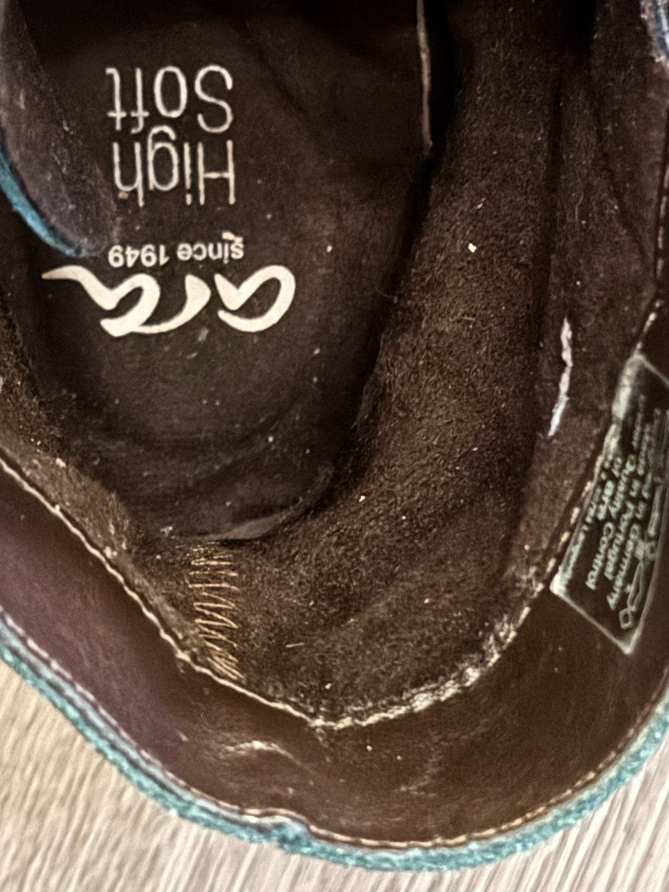 Comfortabele suède veterboots met rits van Ara in maat 43