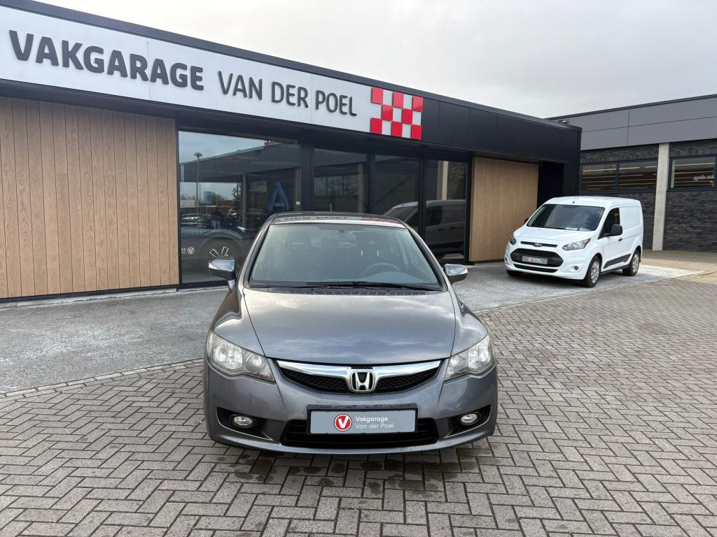 Honda Civic 1.3 hybrid