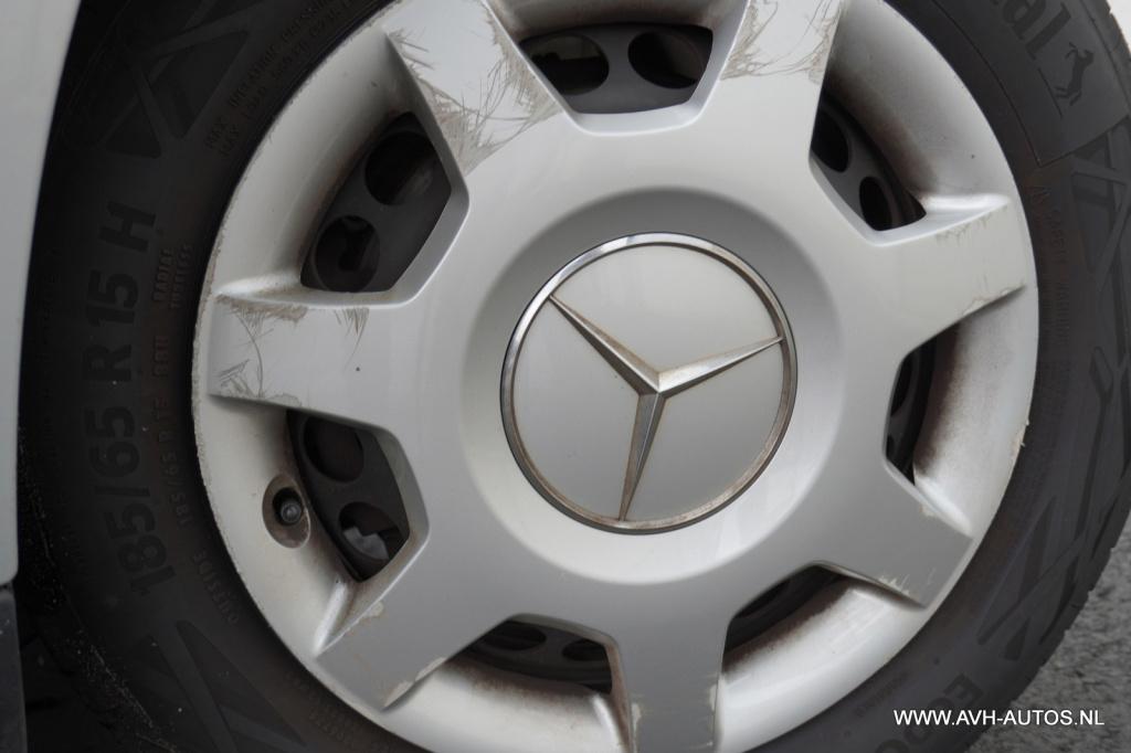 Mercedes-Benz A-Klasse 160 blueefficiency business class