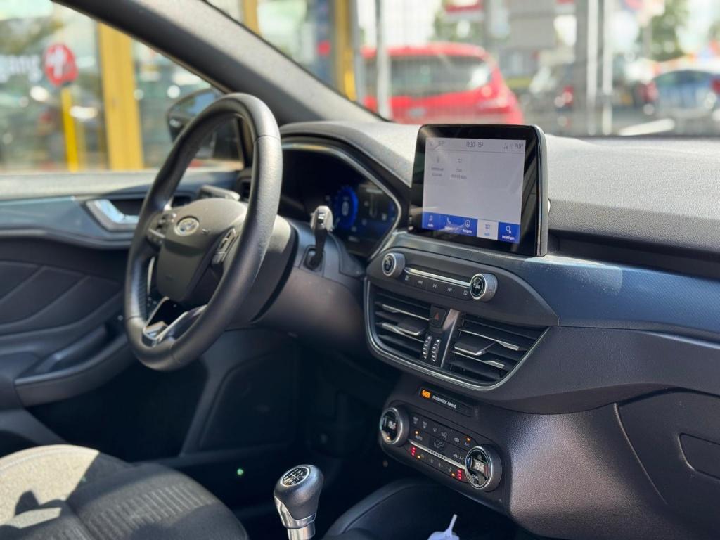 Ford Focus 1.0 ebh act. xbns