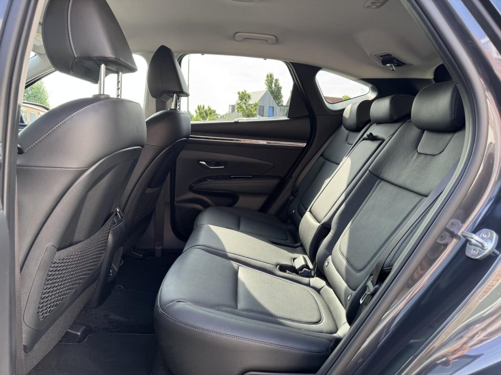Hyundai Tucson 1.6 t-gdi phev premium 4wd | vol-leder | digitaal instrument