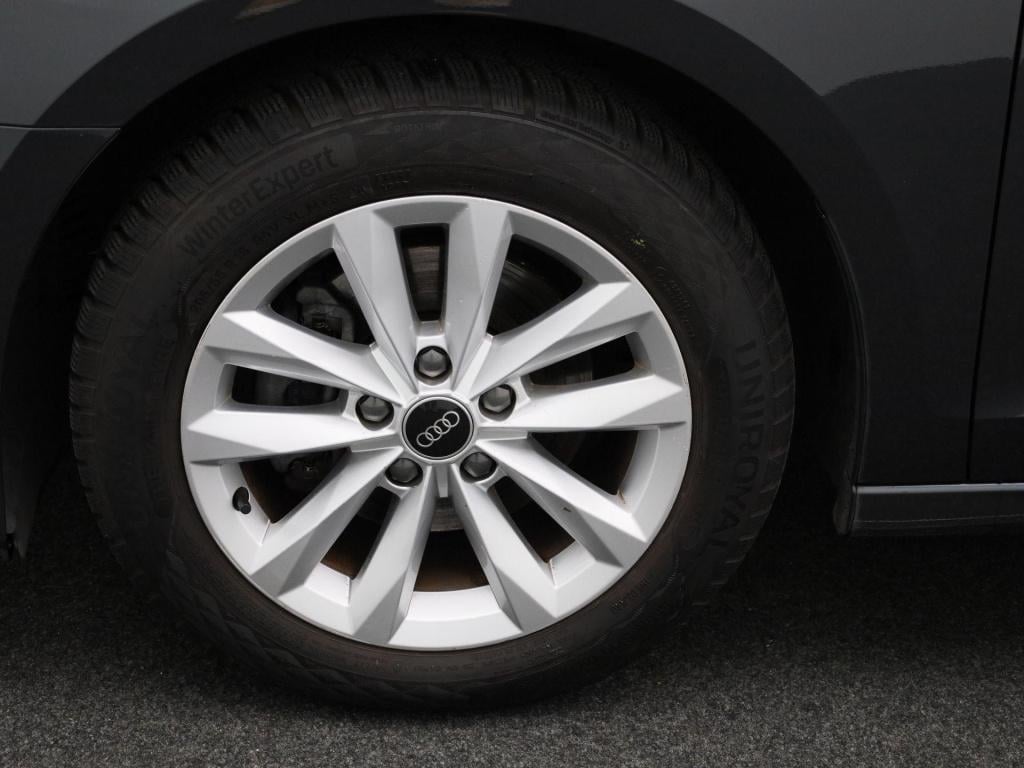 Audi A3 limousine 30 tfsi pro line | automaat | navigatie | stoelverwarming