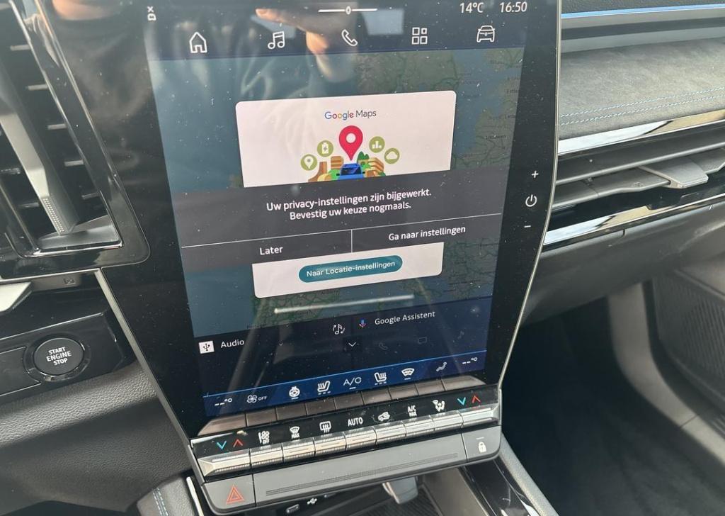 Renault Espace e-tech full hybrid 200 esprit alpine 7p. - pack around view 