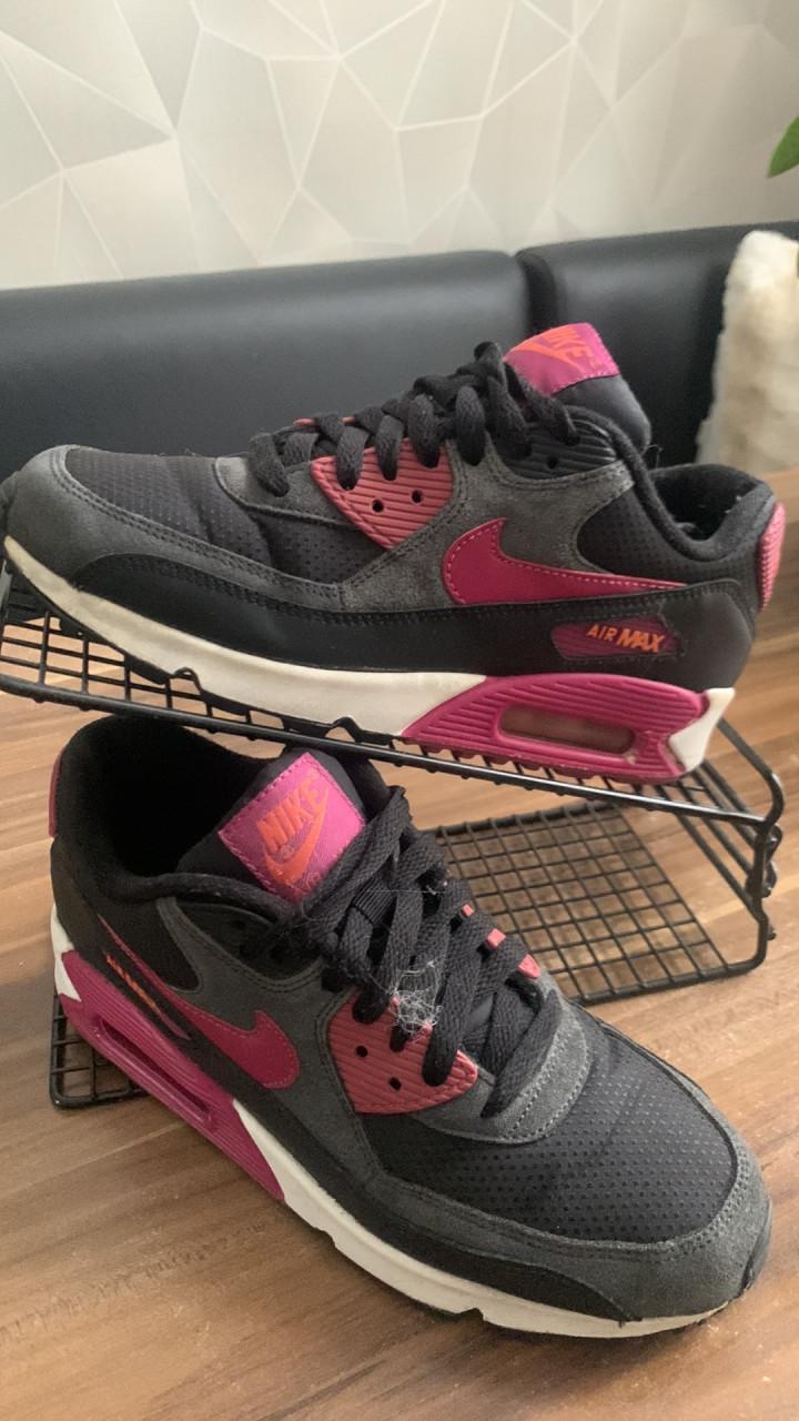 Nike air max 90 maat 37.5