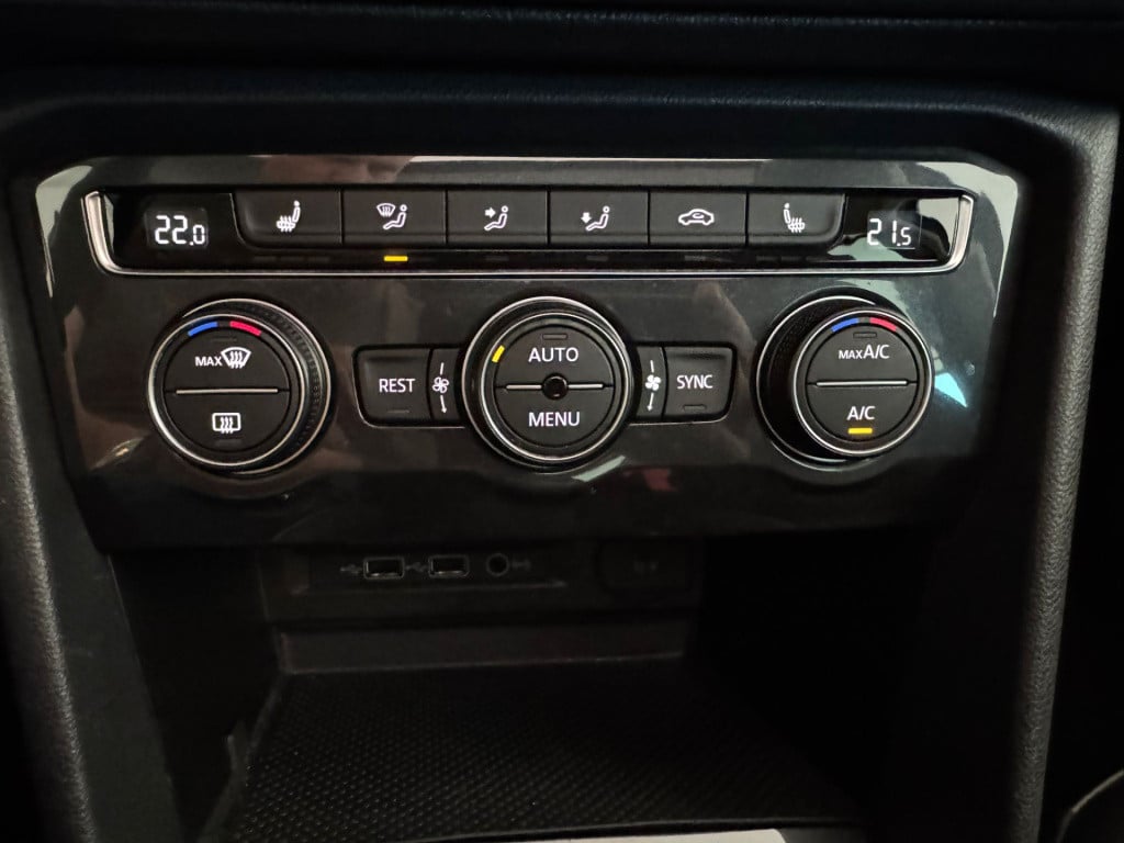 Volkswagen Tiguan 1.5 tsi act comfortline