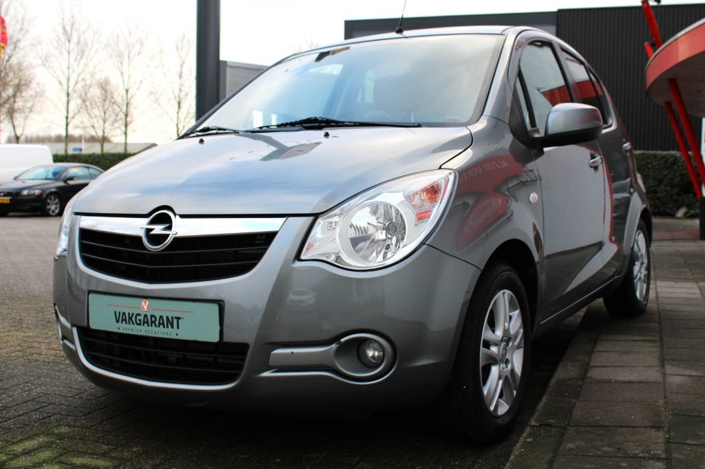 Opel Agila 1.0 edition