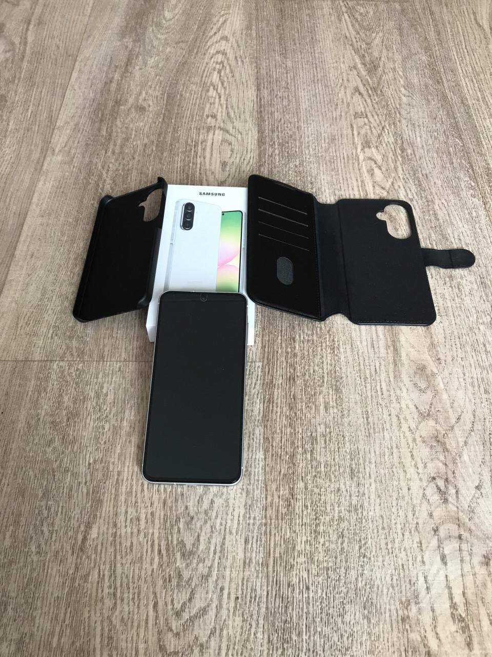 SAMSUNG GALAXY A 56