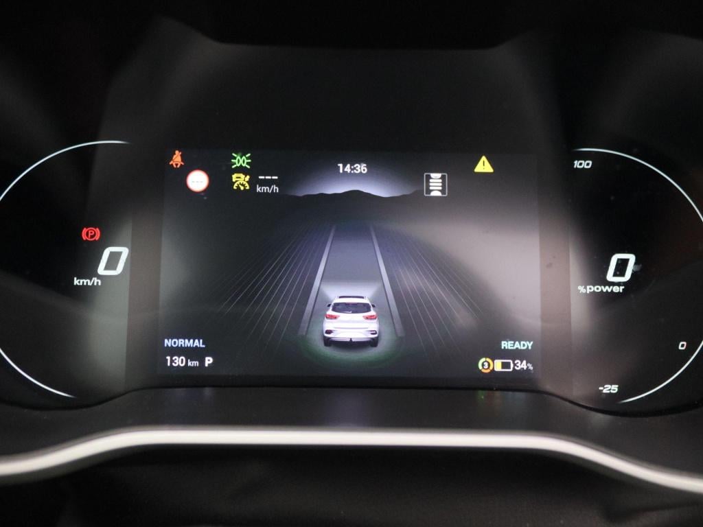 MG Zs Ev long range luxury 70 kwh | apple carplay/android auto | panoramada