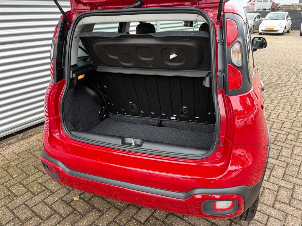 Fiat Panda 1.0 hybrid cross
