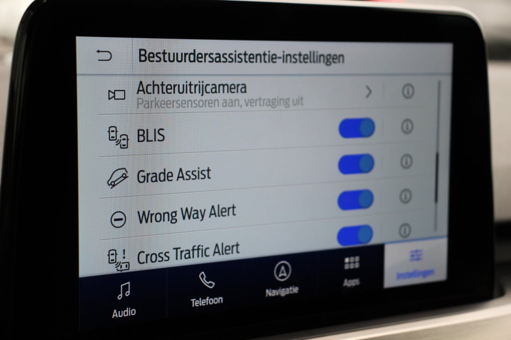 Ford Kuga 2.5 phev titanium x | b&o | camera | trekhaak | stoel/stuurverwar
