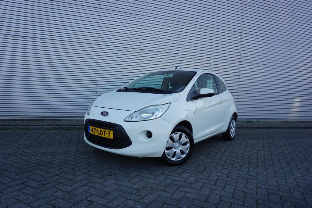Ford KA 1.2 cool&sound airco / elektr. ramen / nap / apk t/m 04-2027