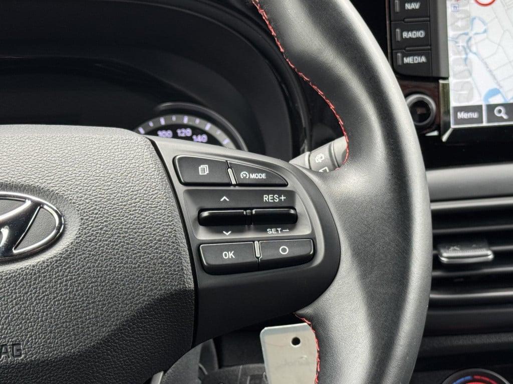 Hyundai I 10 1.0 t-gdi n line 5-zits | navigatie | camera | stuur- + stoelv