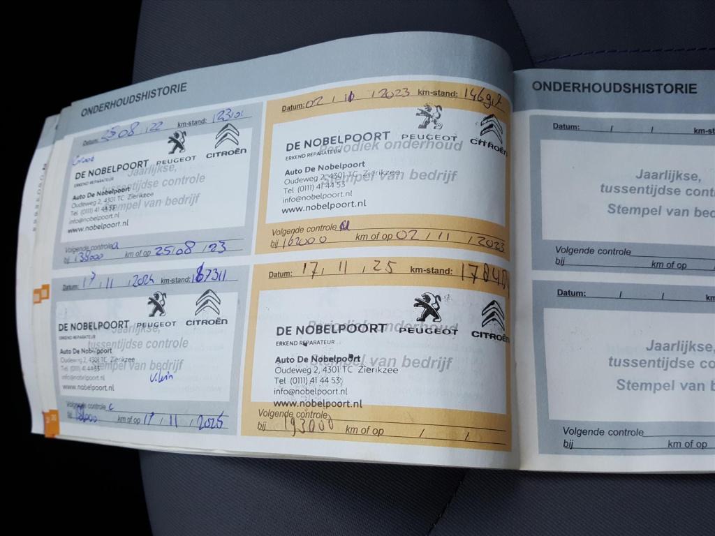 Citroen C1 1.0i 68pk 5d ambiance airco | radio/cd-speler | stootstrips | ni