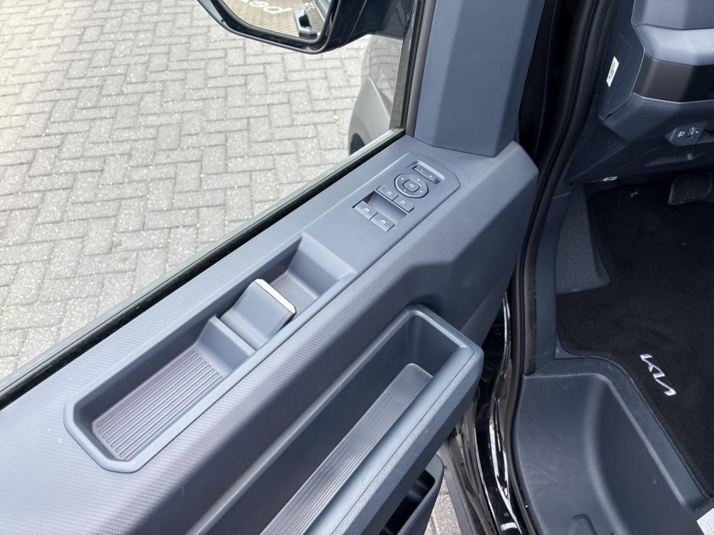 Kia Pv5 l2h1 elite 71.2 kwh | uit voorraad leverbaar |