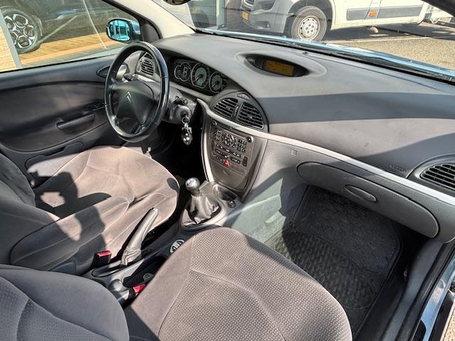 Citroen C5 berline 1.8-16v cool tech | airco | trekhaak | parkeerhulp voor 