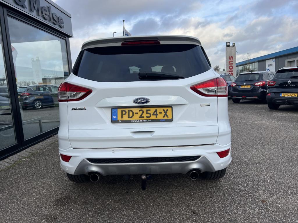 Ford Kuga 1.6 ecoboost 150pk 2wd titanum plus , trekhaak