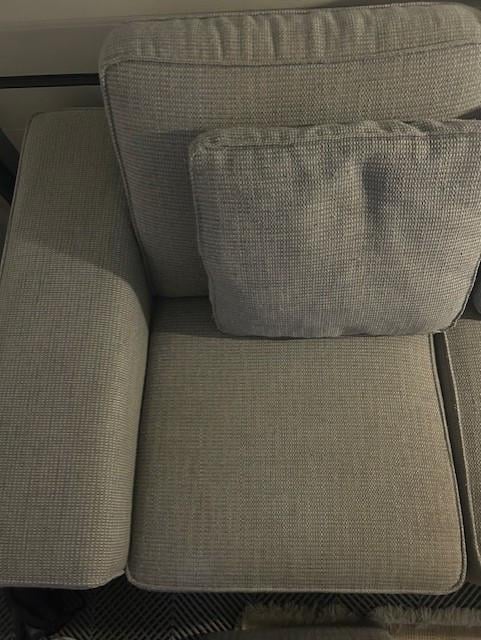 2 en 2,5 zits bankstel met bijpassende poef