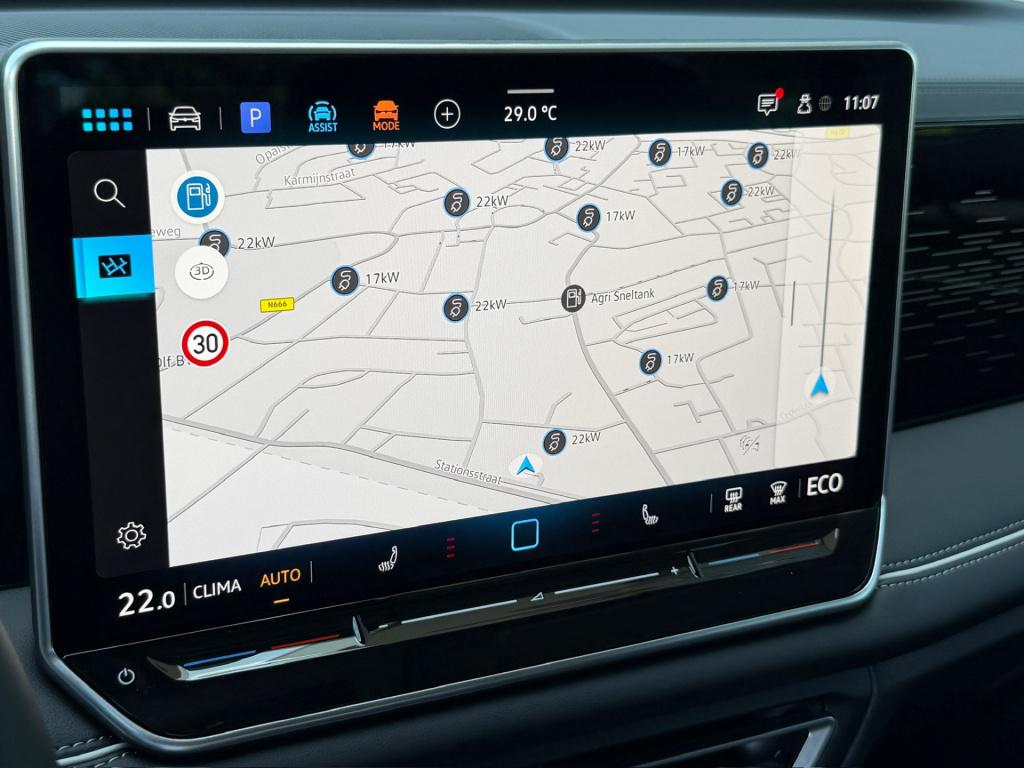Volkswagen Tiguan 1.5 ehybrid elegance 204pk | trekhaak | all-season | dode