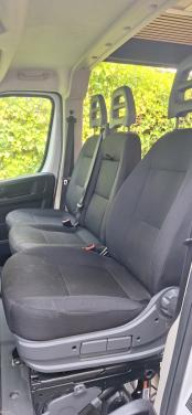 Bestuurdersstoel en 2-zitsbank uit Fiat Ducato 2022