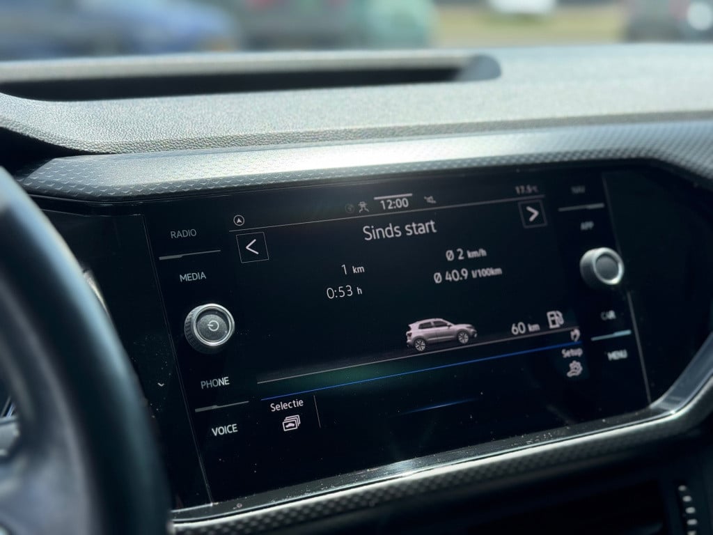 Volkswagen T-cross 1.0 tsi life * carplay * adaptieve cruise control * pdc 