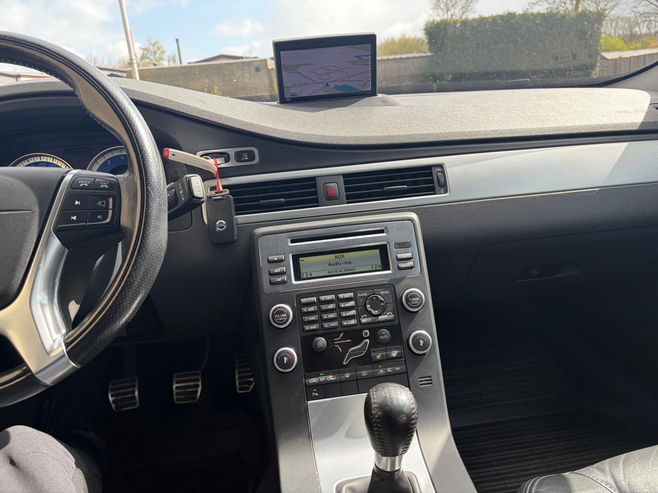 Volvo V70 2.0T R-Editon 2011 Airco Navi PDC CCT LEDER