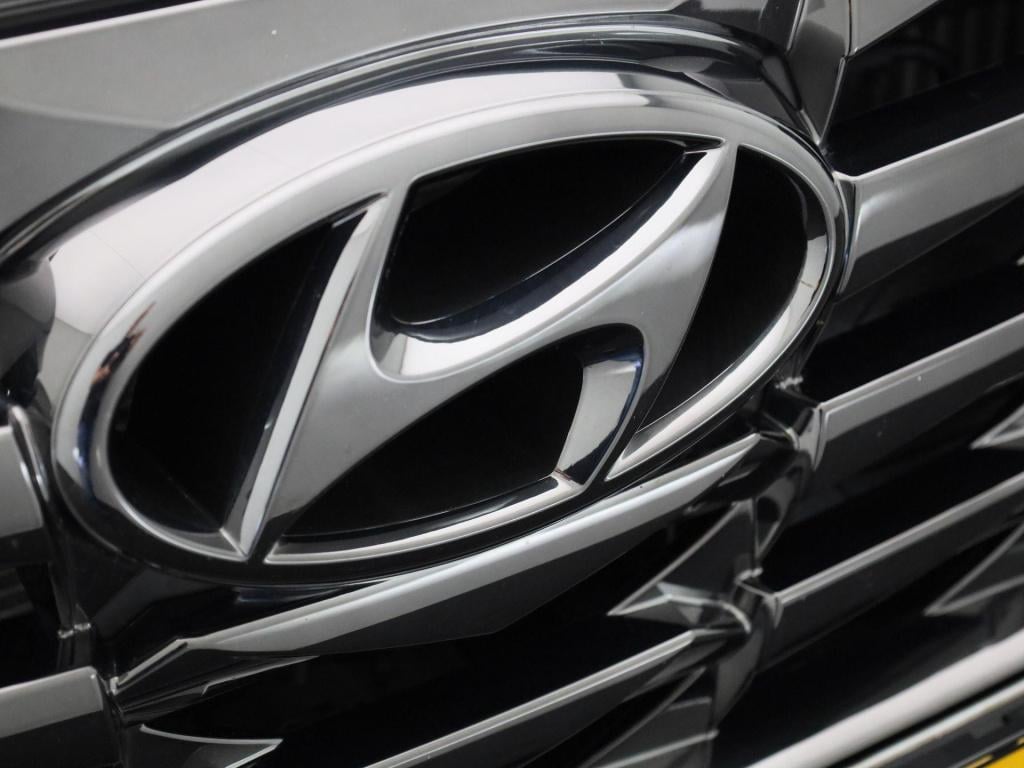 Hyundai Tucson 1.6 t-gdi phev comfort smart 4wd | automaat| navigatie | tre