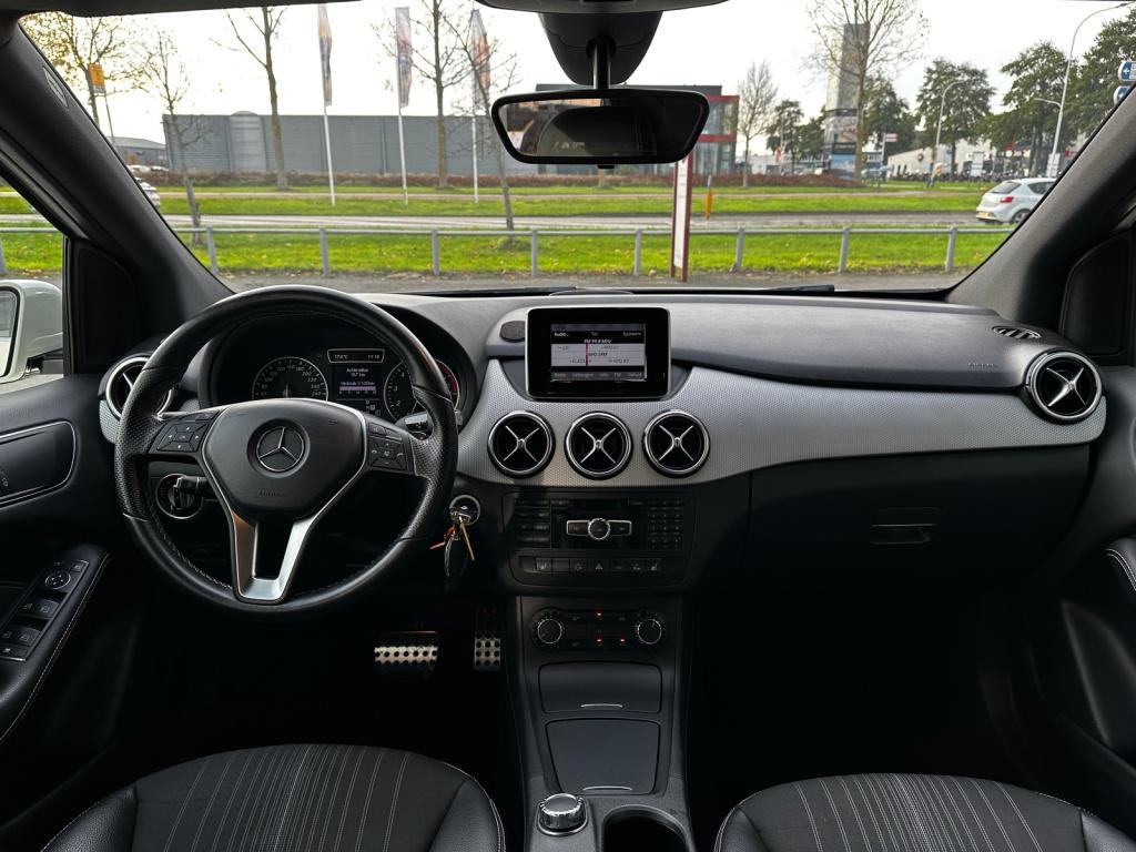 Mercedes-Benz B-Klasse 180 ambition aut | 18 inch | ambition