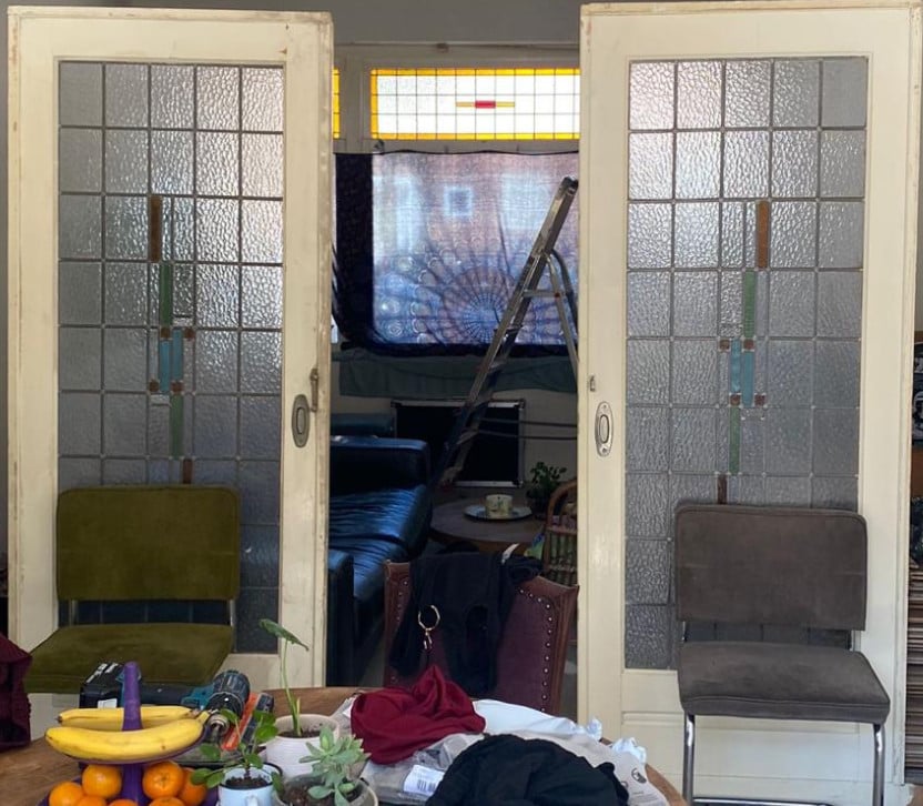 Oude originele ensuite deuren.