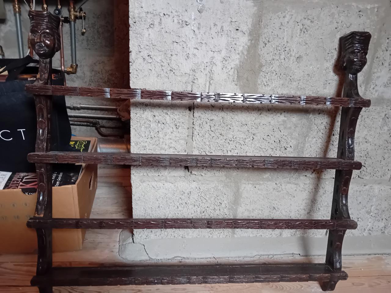 Houten wand/borden rek