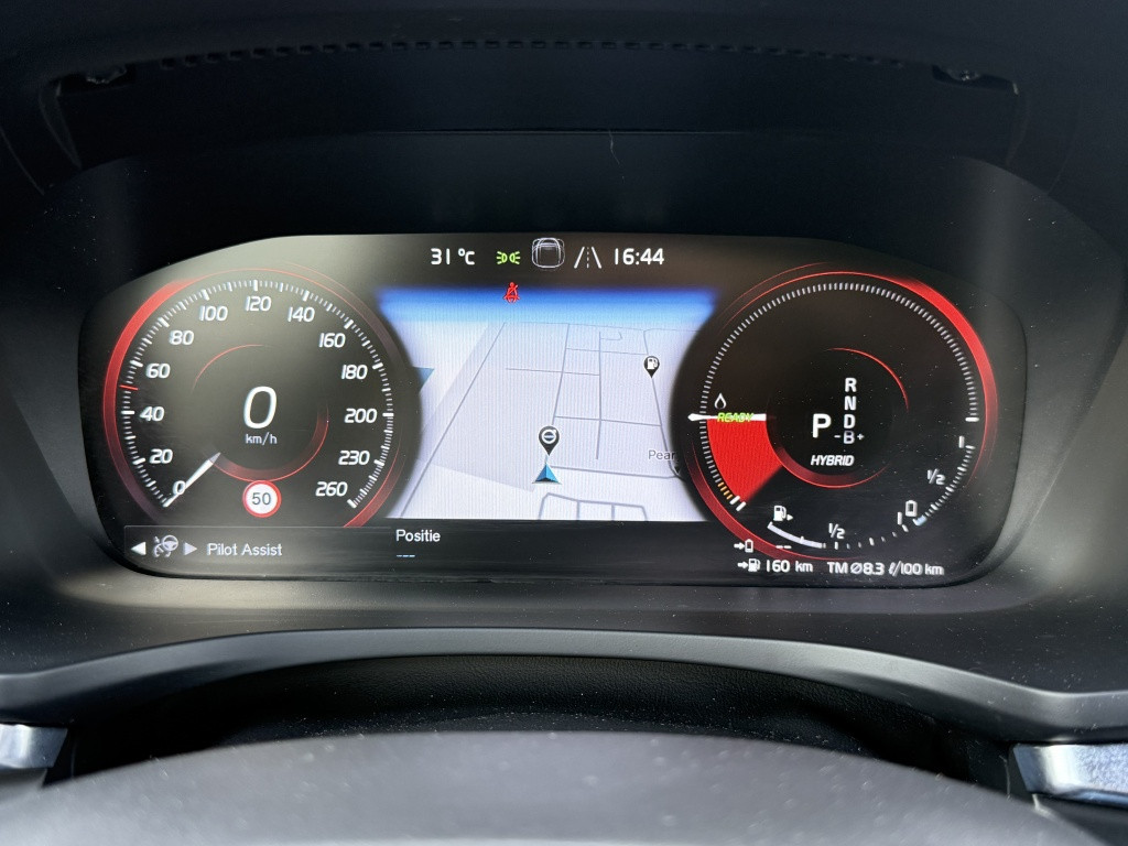 Volvo V60 t6 340pk recharge r-design| panodak| adap.cruise| trekhaak| stan